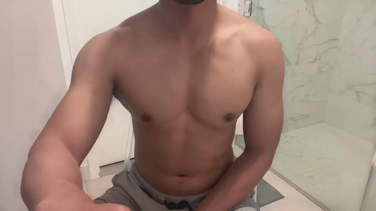 Connorw088 on Cam4 
