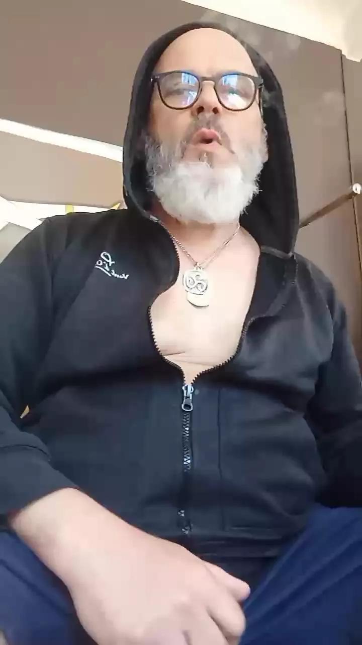 D4DLou1sX on Cam4 