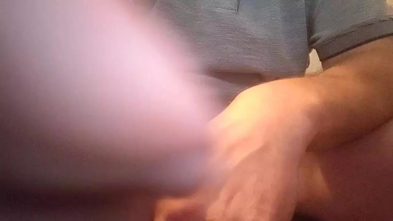 Dezslaaf on Cam4 