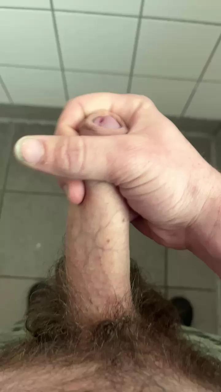 Dickersw02 on Cam4 