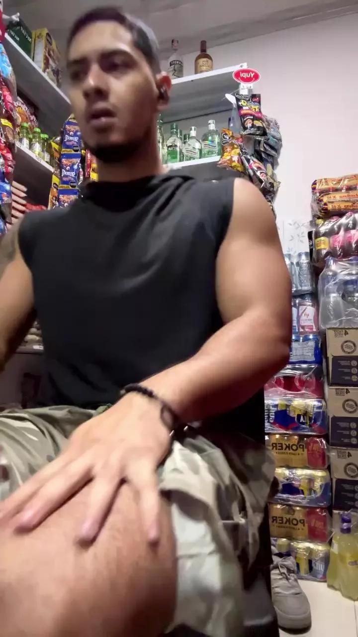 dimitri_coleman on Cam4 