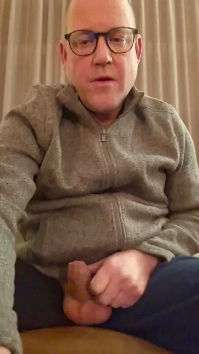 Dolf322 — Freechat on Cam4