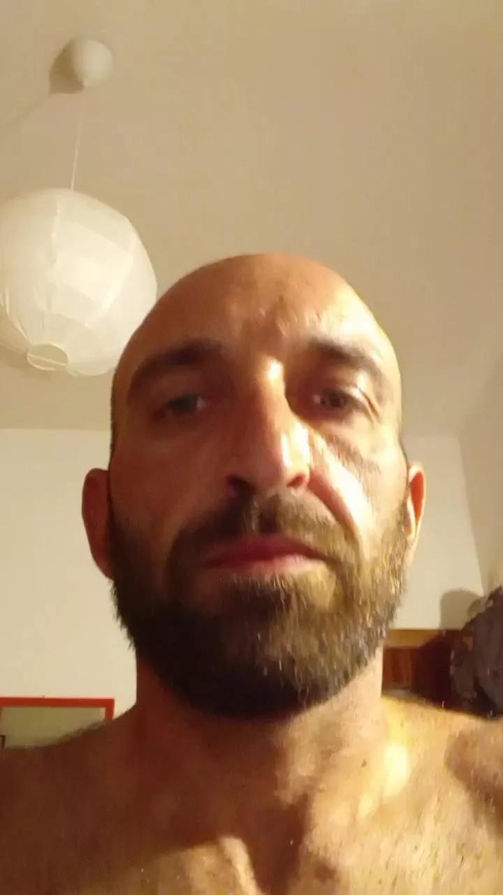 DONEXX88 on Cam4 