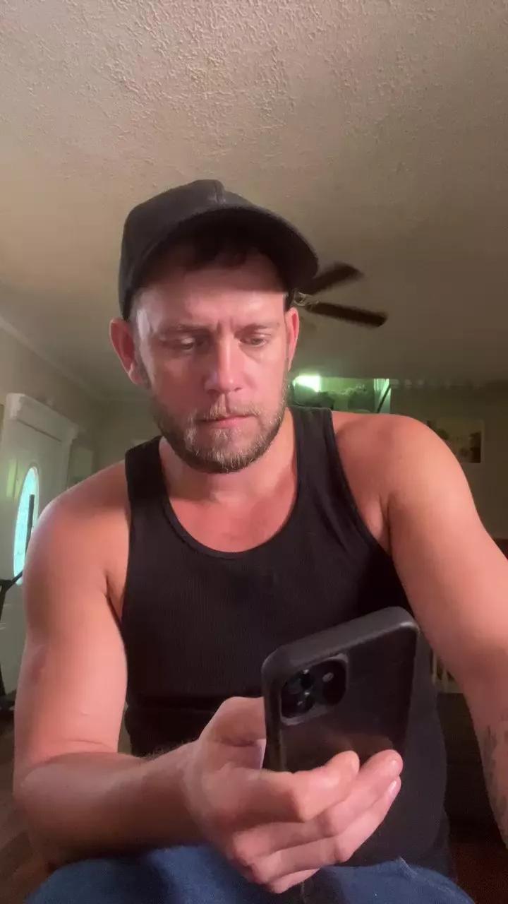 Dr_longDick91 on Cam4 