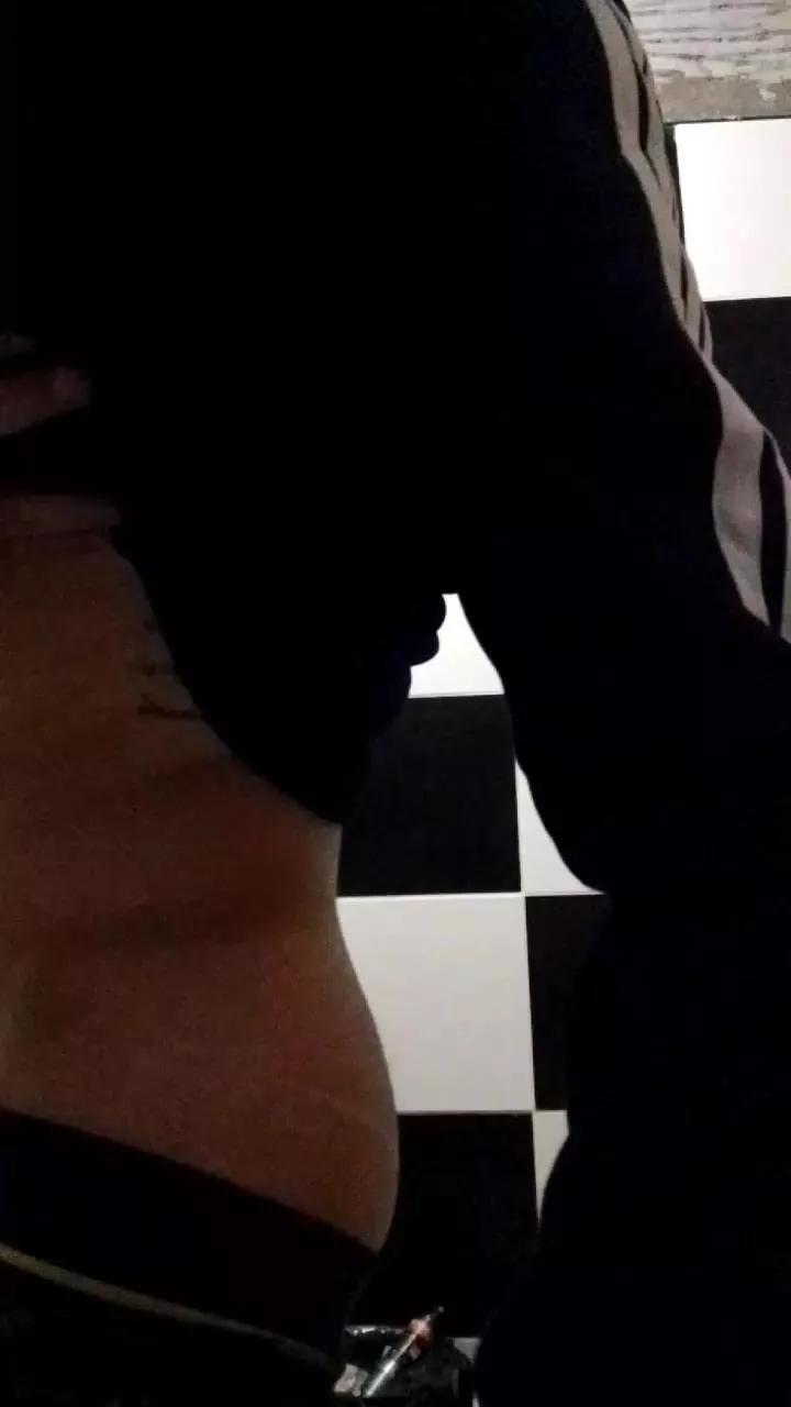 Dylan0718 on Cam4 