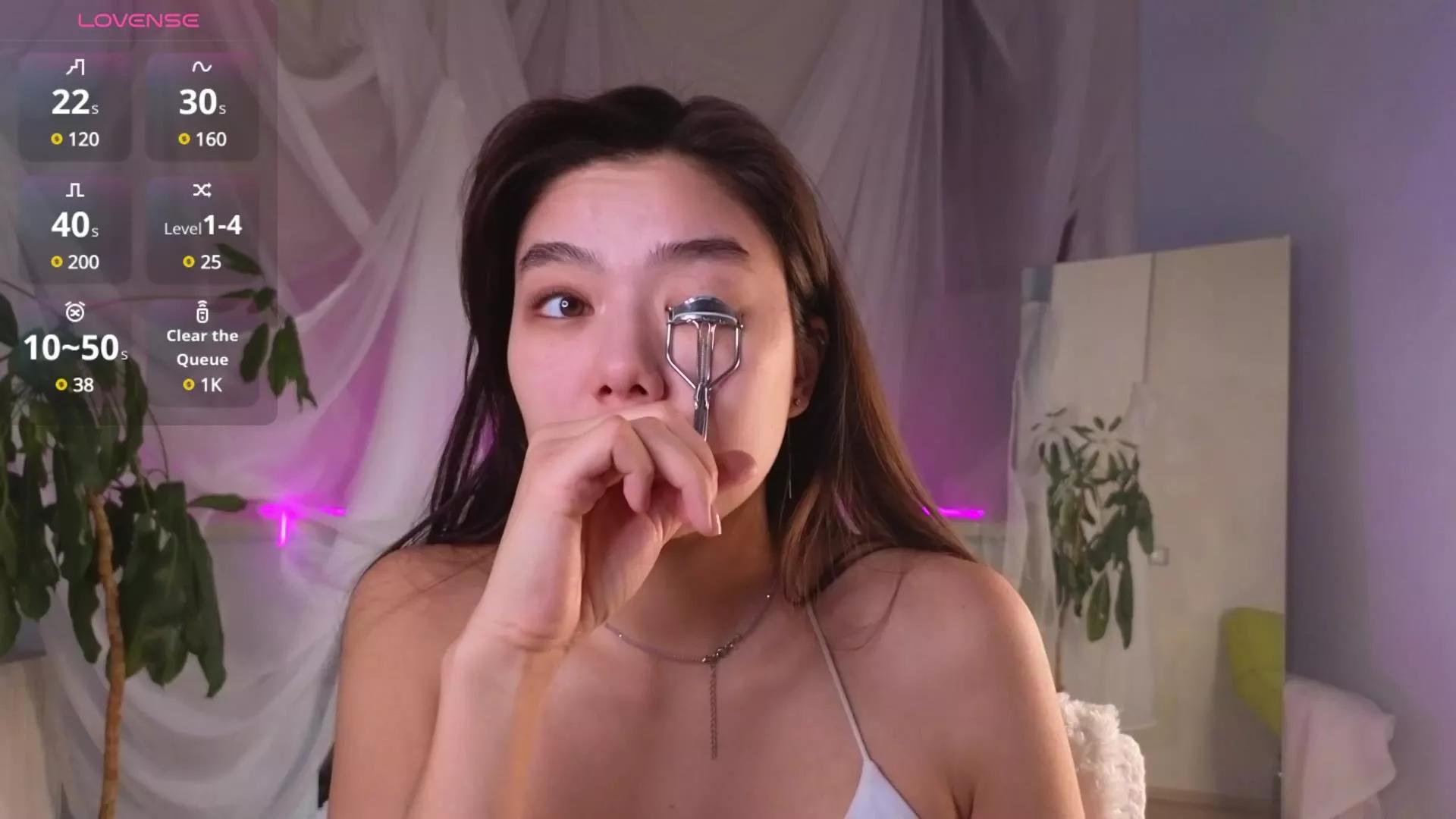 ElletteBenny on Cam4 