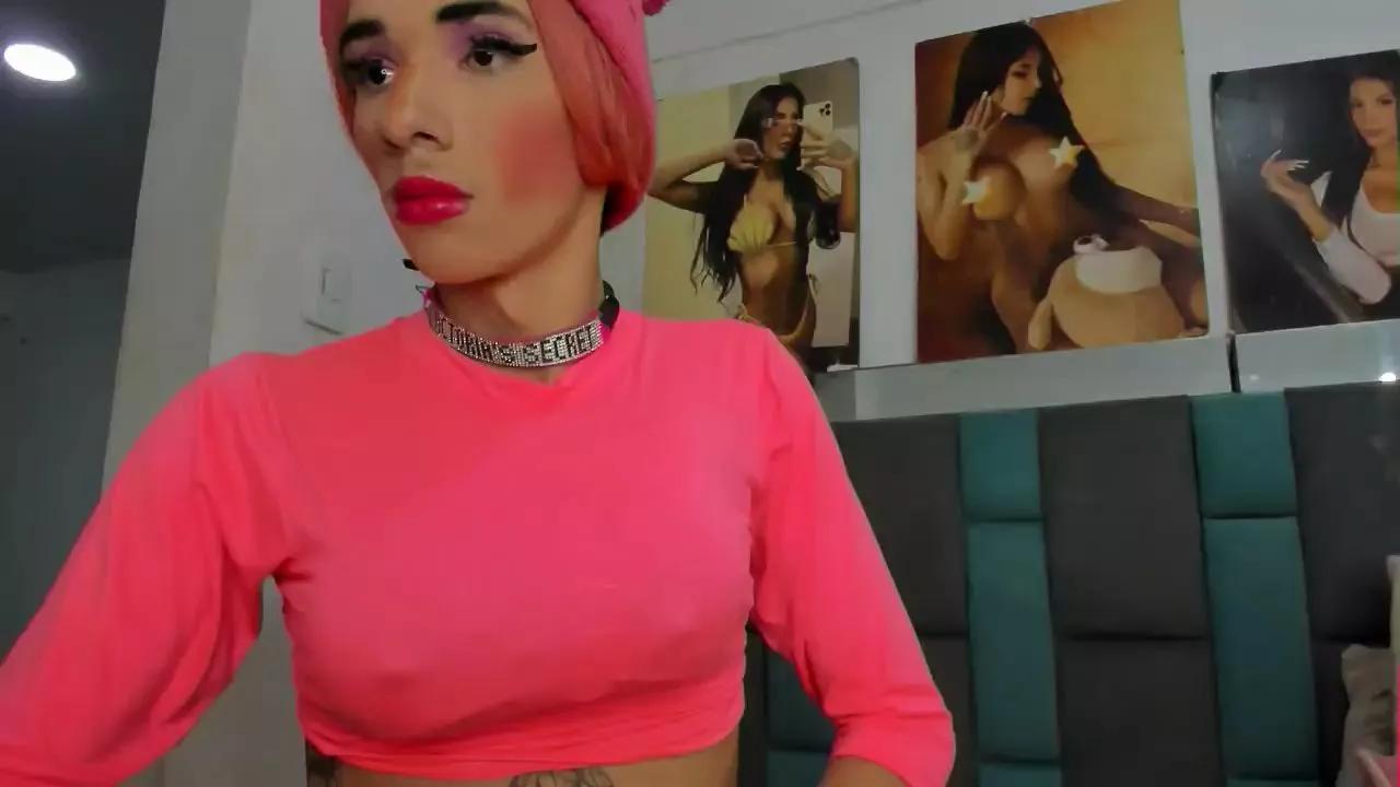 EMMILY_USUGA1 on Cam4 