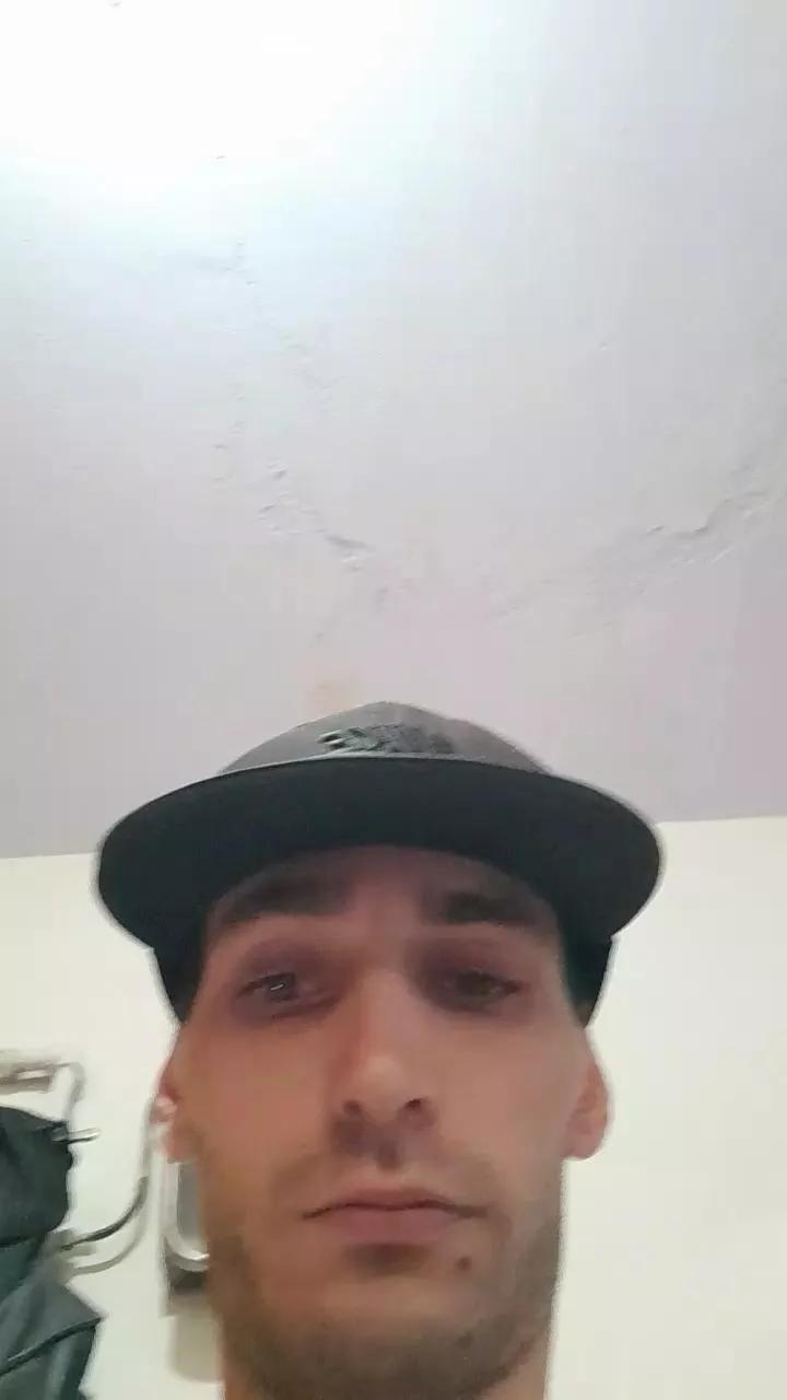 Enverga23 on Cam4 
