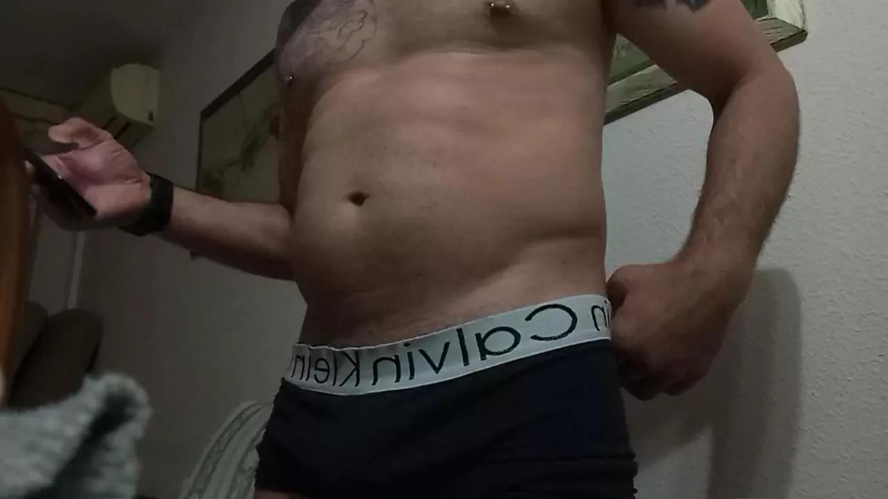 Erick_69_sex on Cam4 