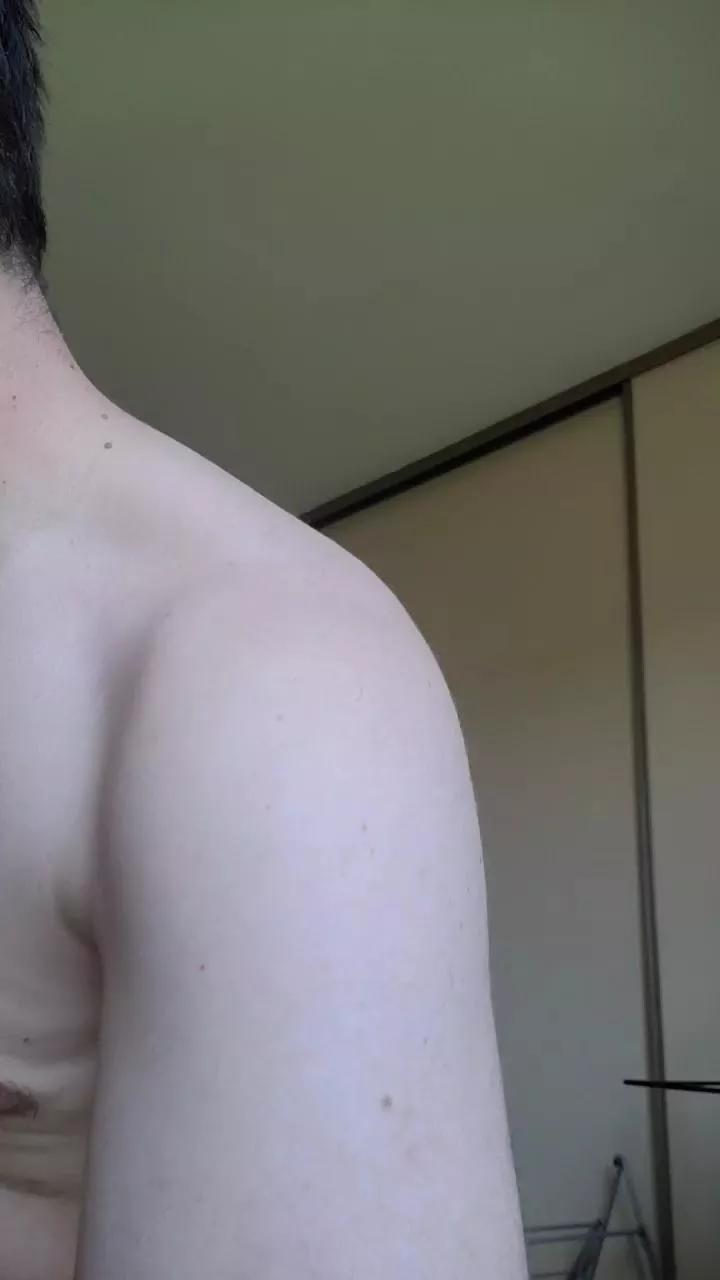 eunile on Cam4 