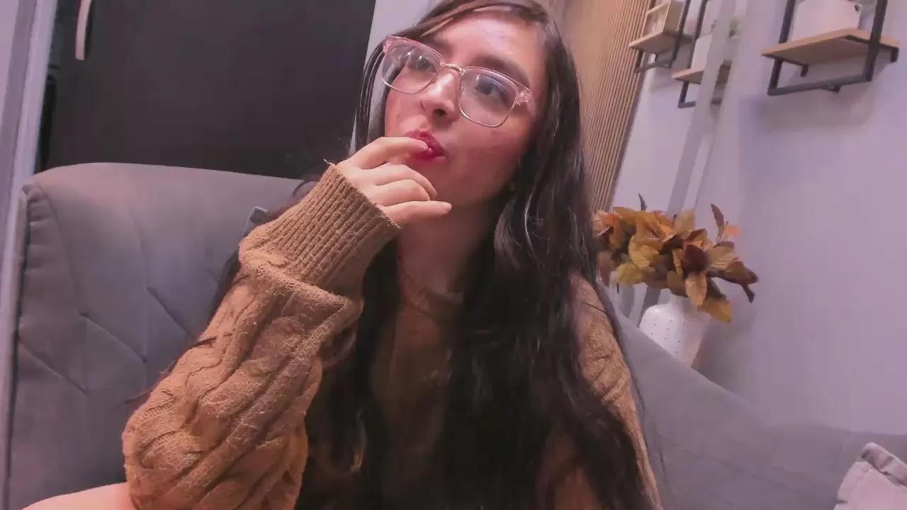 Eva_Macalliter —  #C2C #cum #anal #cute #squirt #blowjob #masturbation