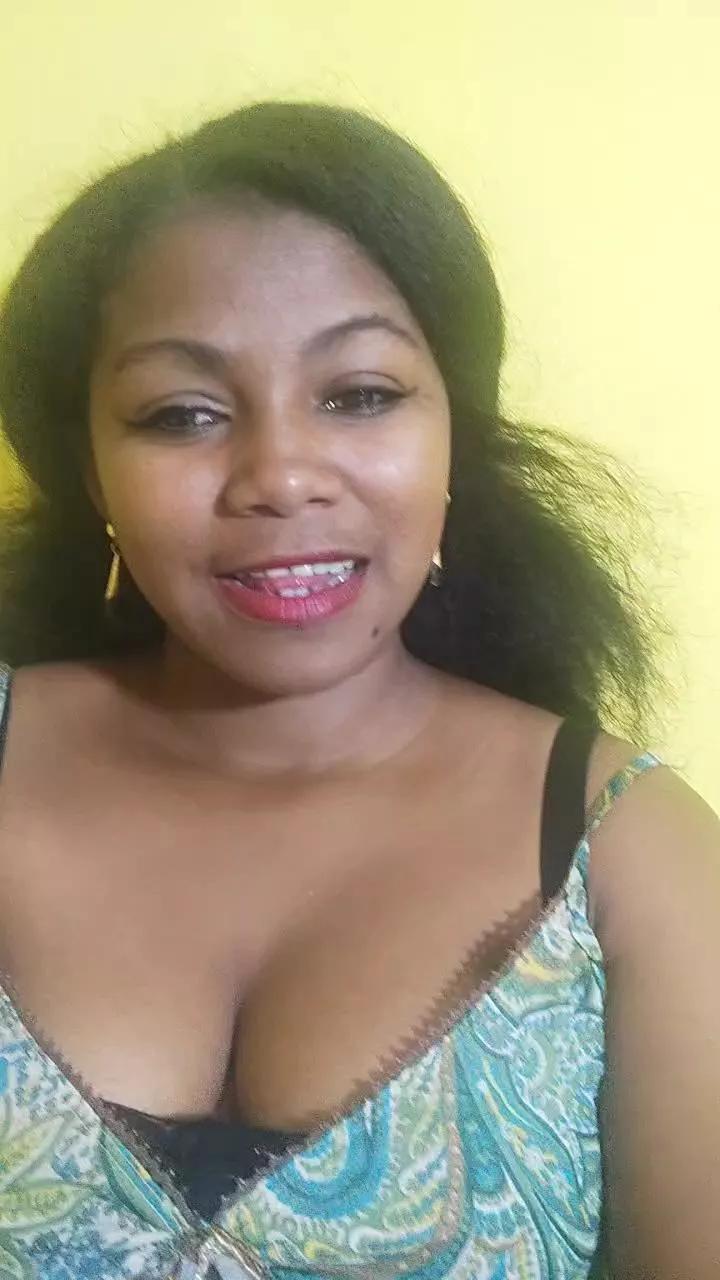 Evrinah08 on Cam4 