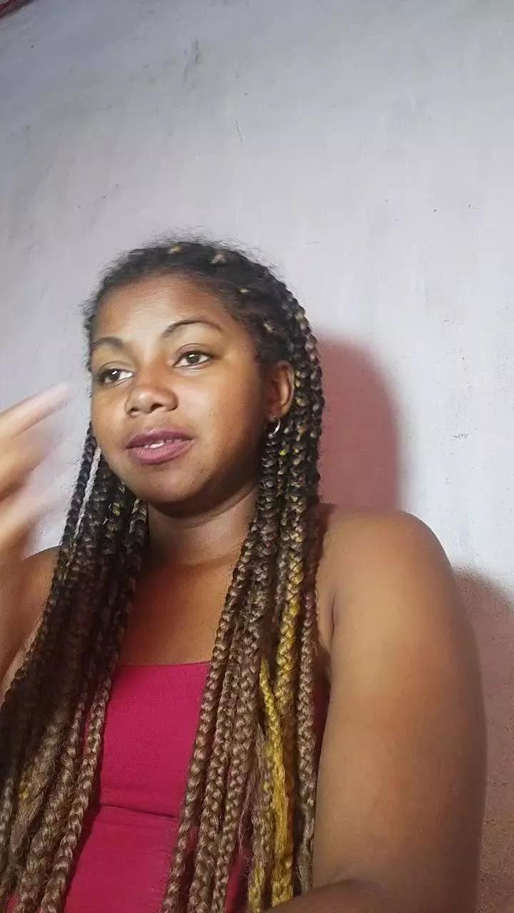 Evrinah08 on Cam4 