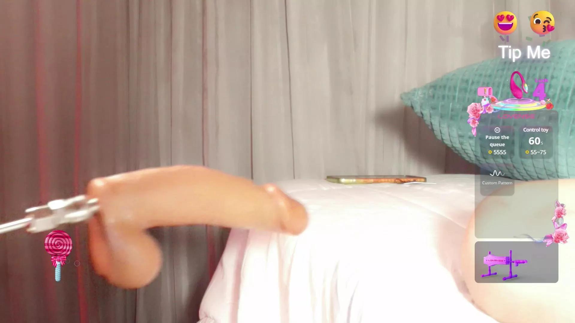 Ezraa1 on Cam4 