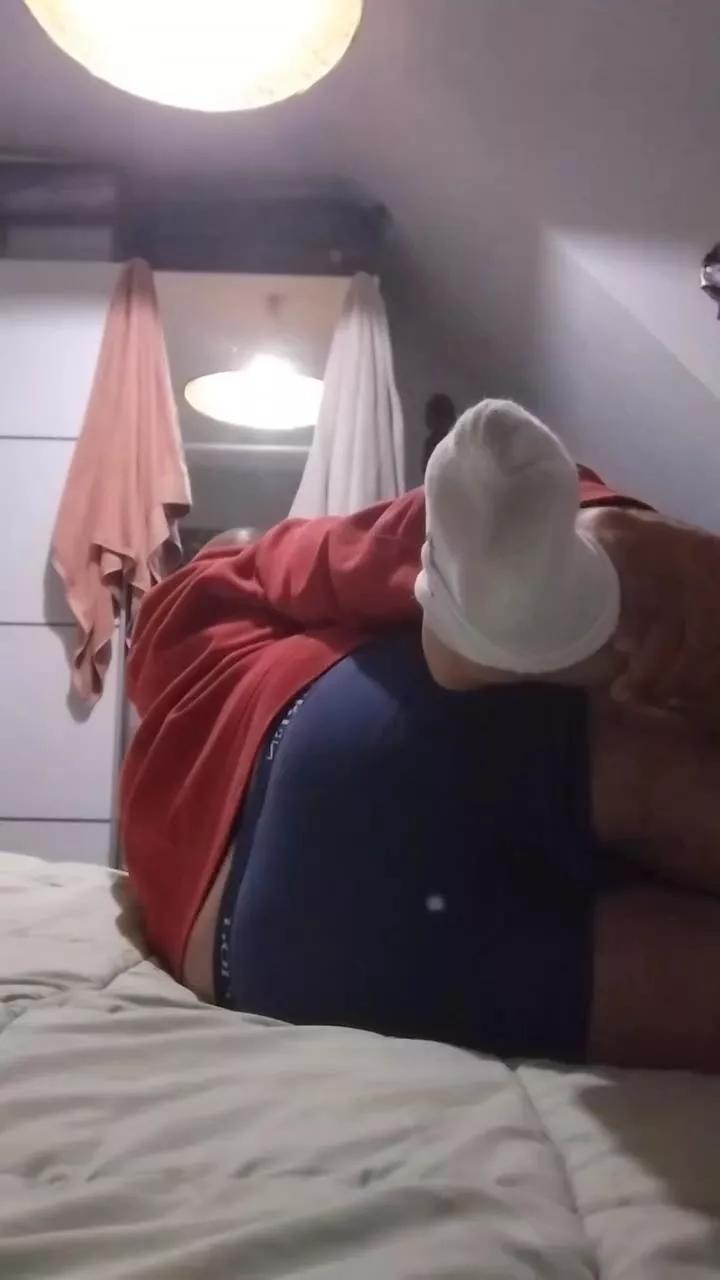 Footjobest60 on Cam4 