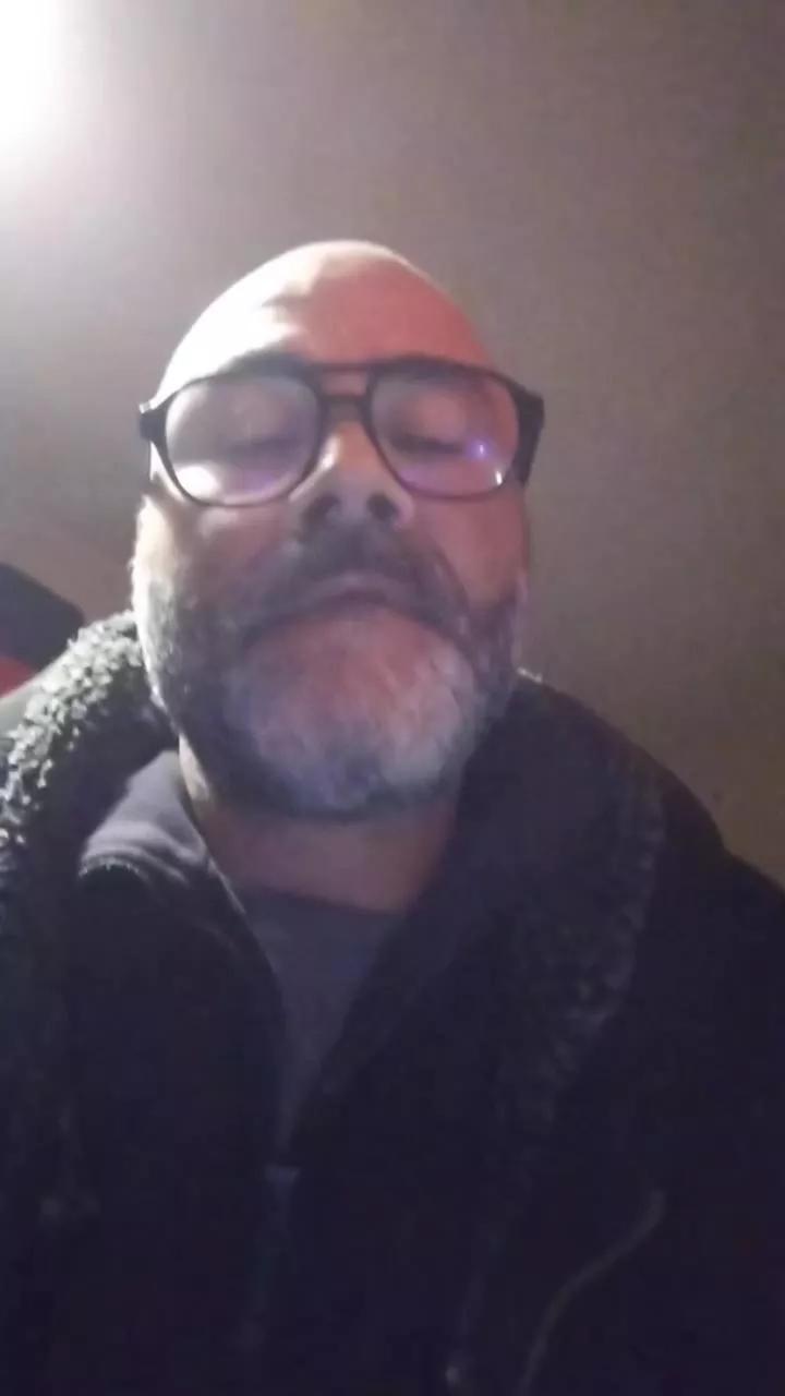Footjobest60 on Cam4 