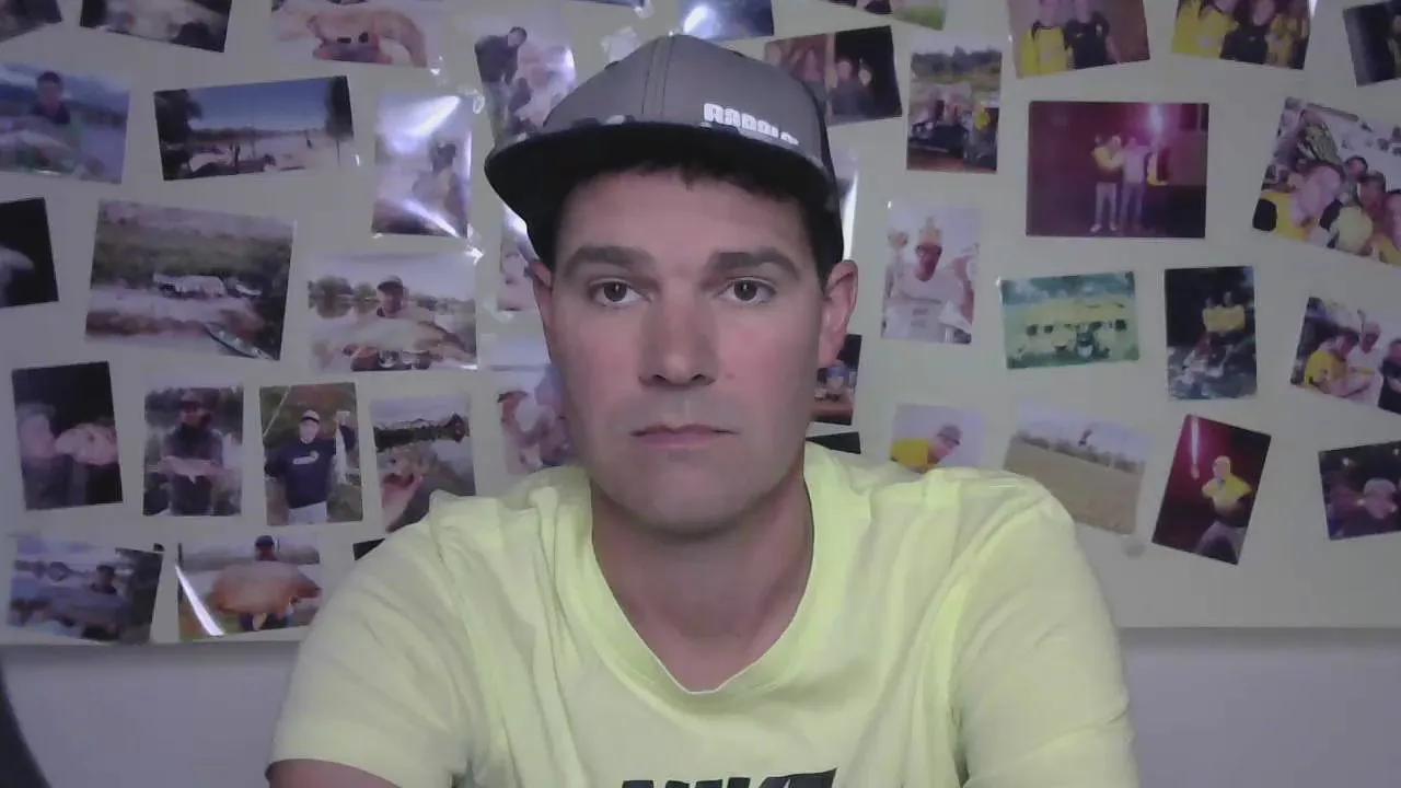 Gaga_is_back — Freechat on Cam4