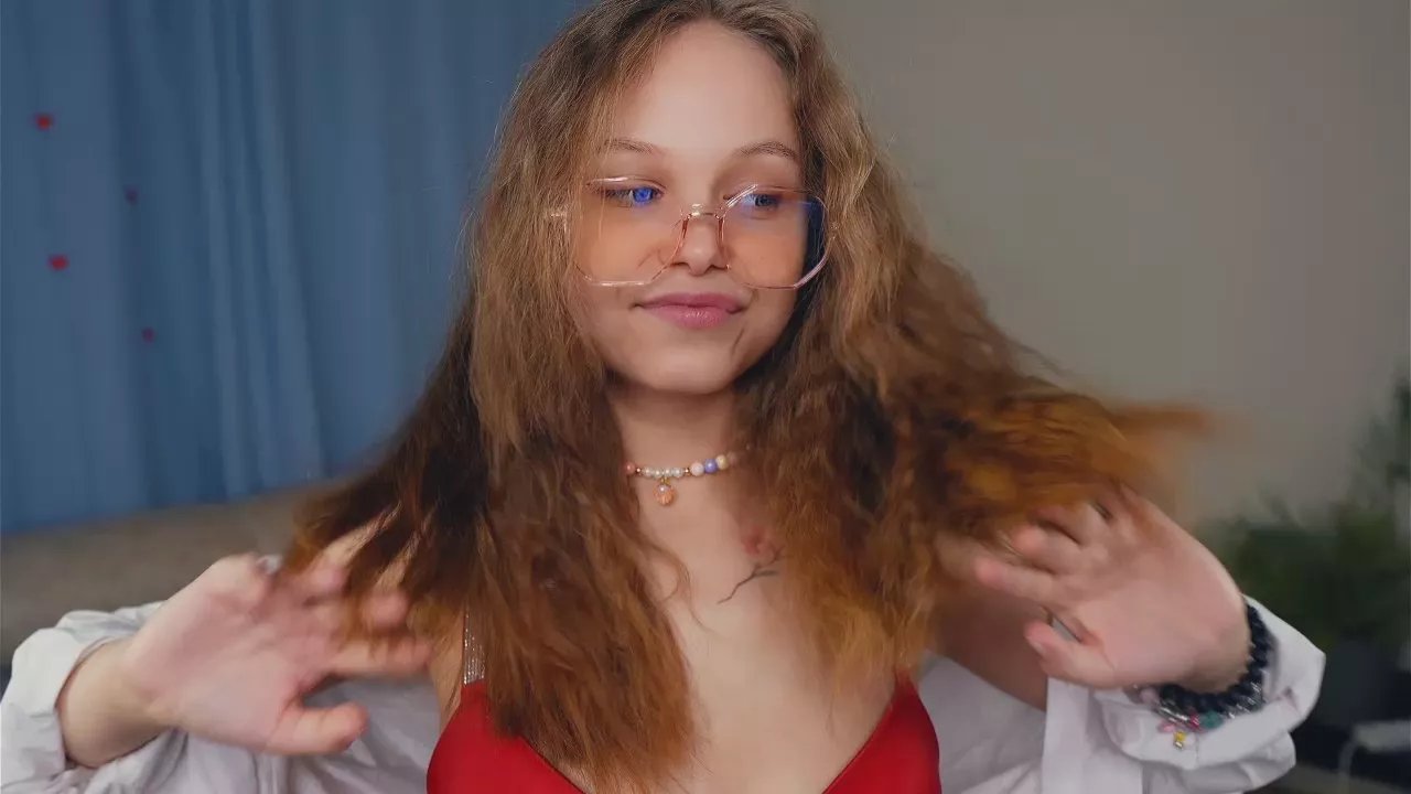 GemmaFarabee on Cam4 