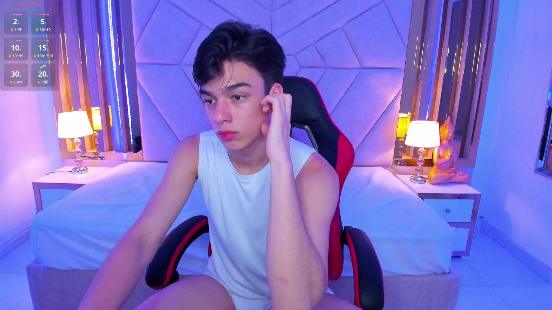 Gerony on Cam4 