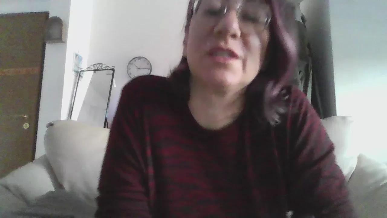 ginnygi on Cam4 