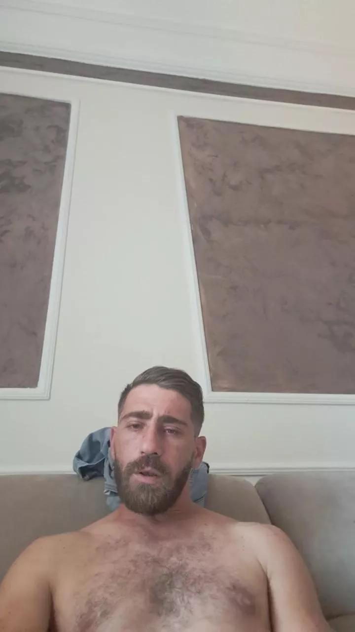 Giochicchio46 on Cam4 