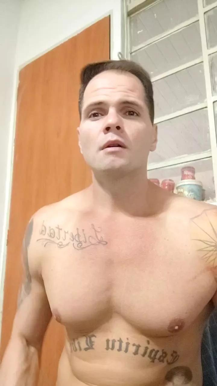 Giricotta on Cam4 