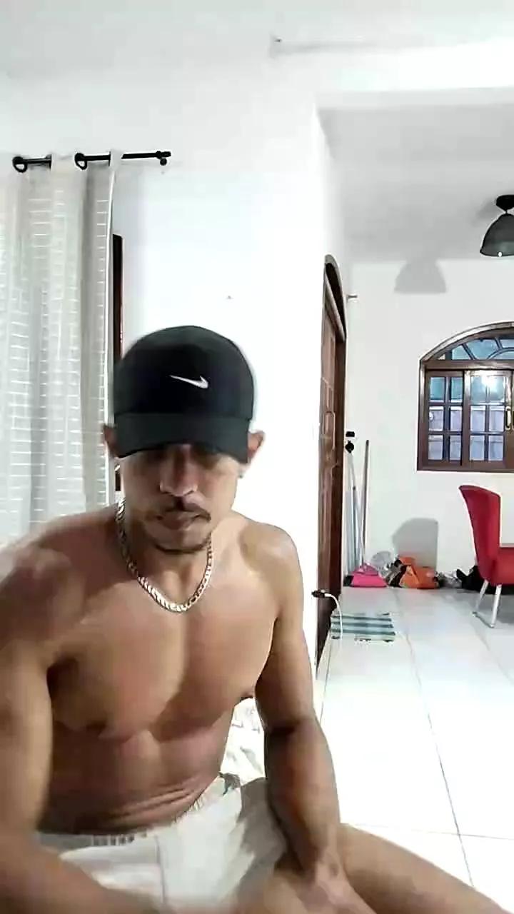 Gm20cm on Cam4 