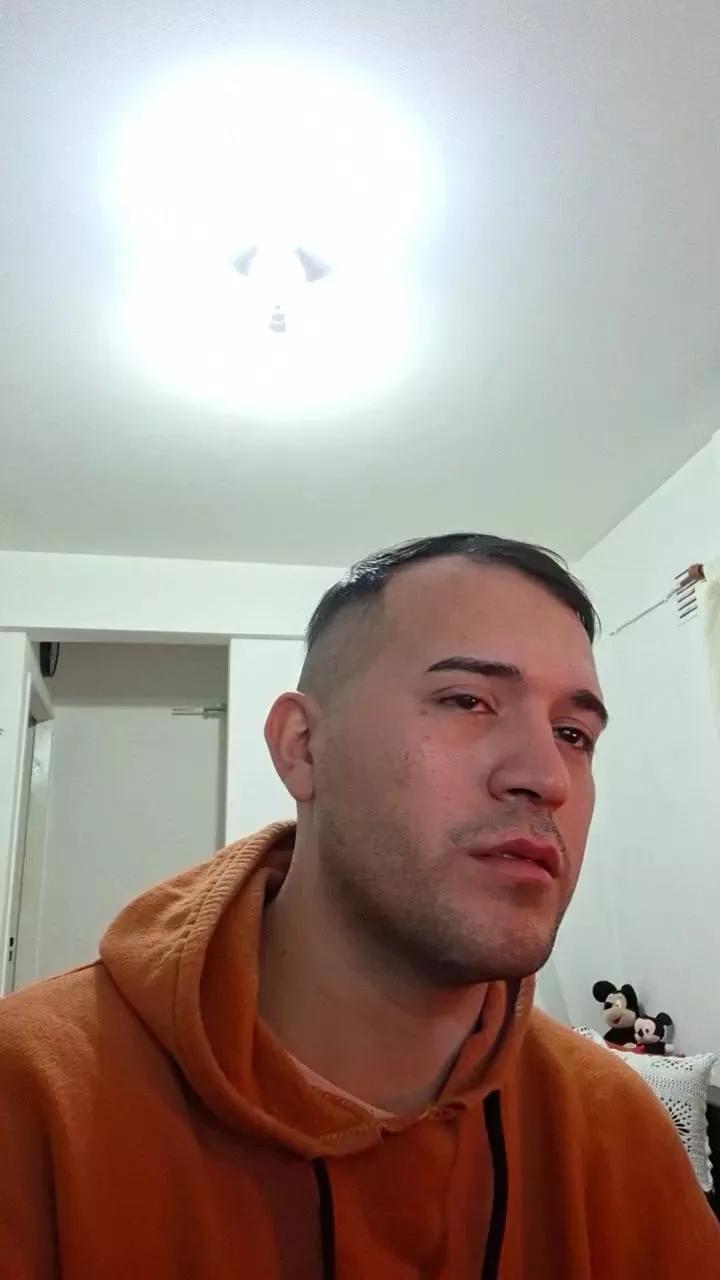 guidovillalba on Cam4 
