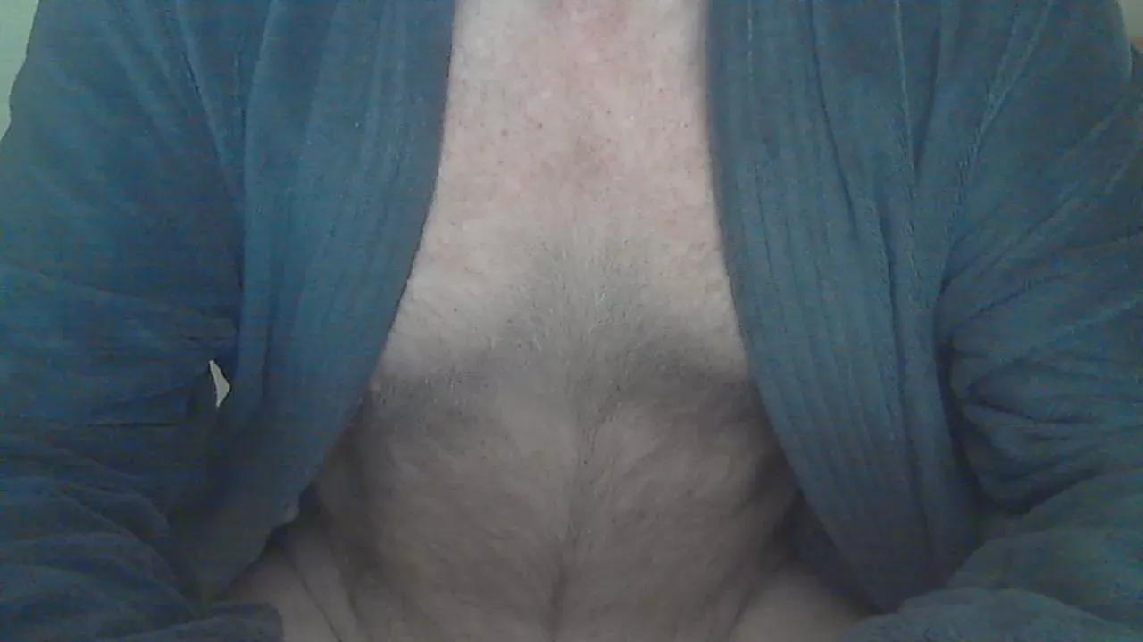 hairybull on Cam4 