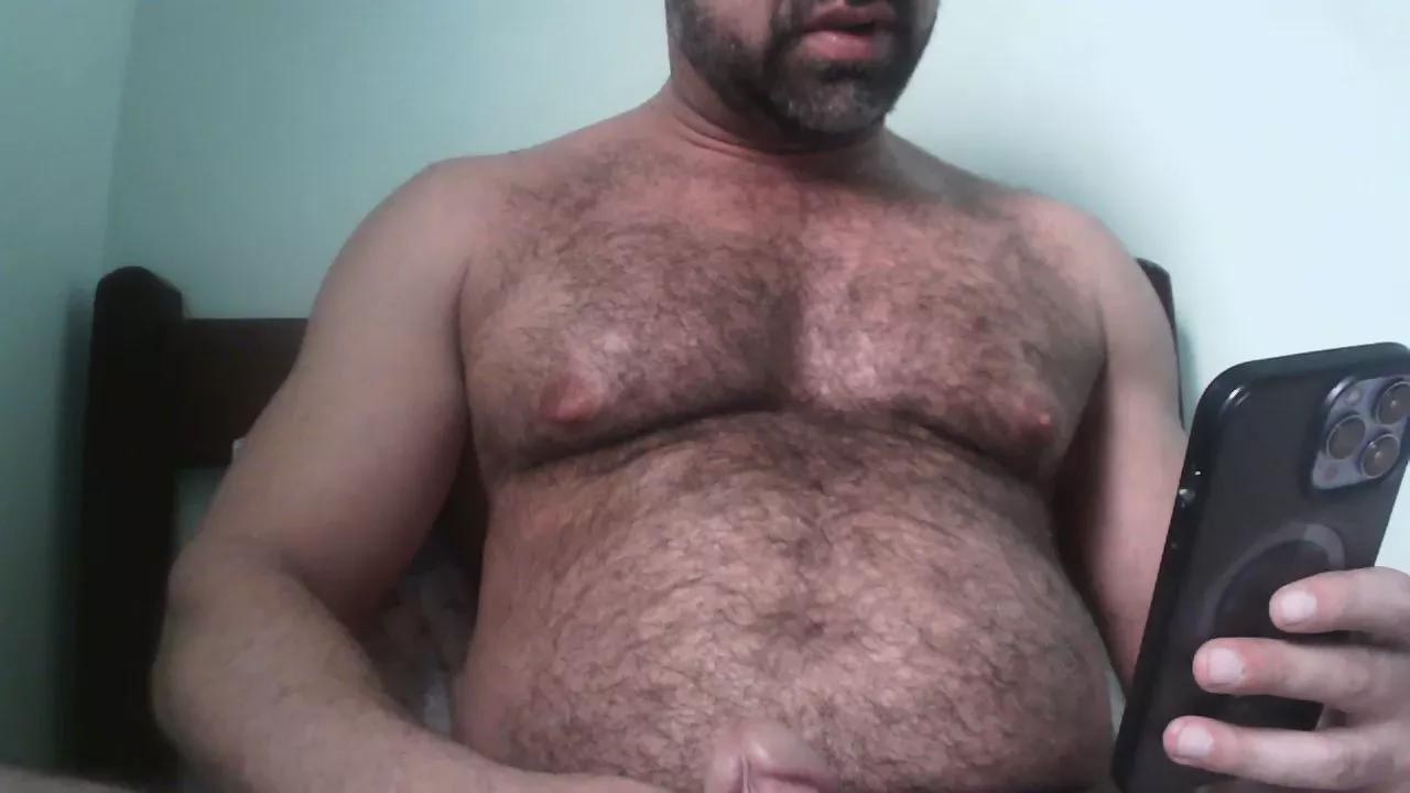 hairynhotguy on Cam4 