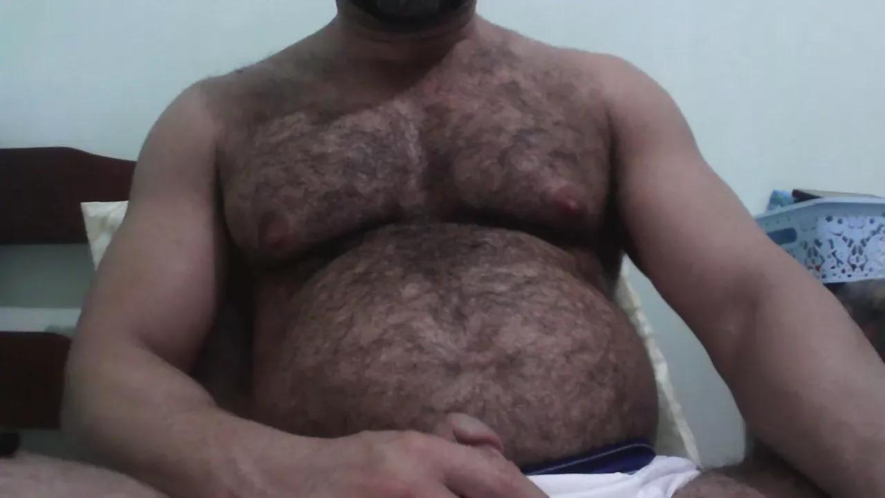 hairynhotguy on Cam4 