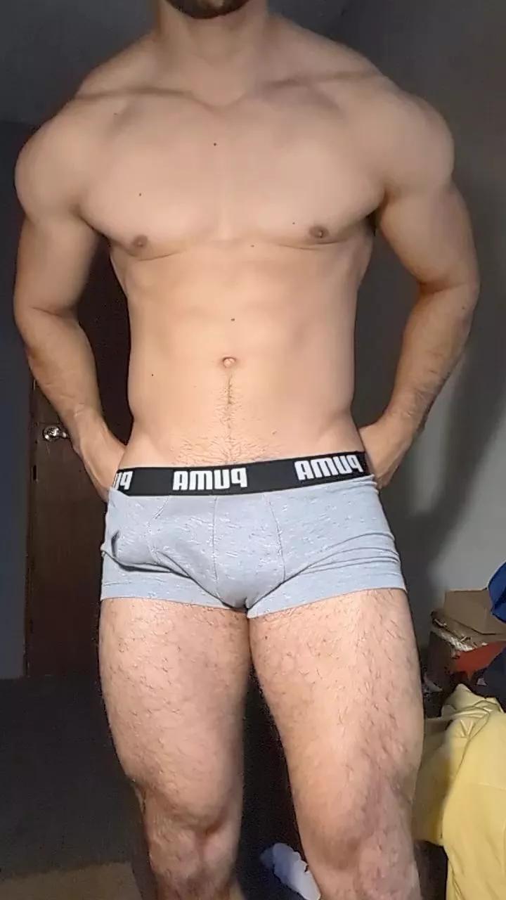 hakan1001 on Cam4 