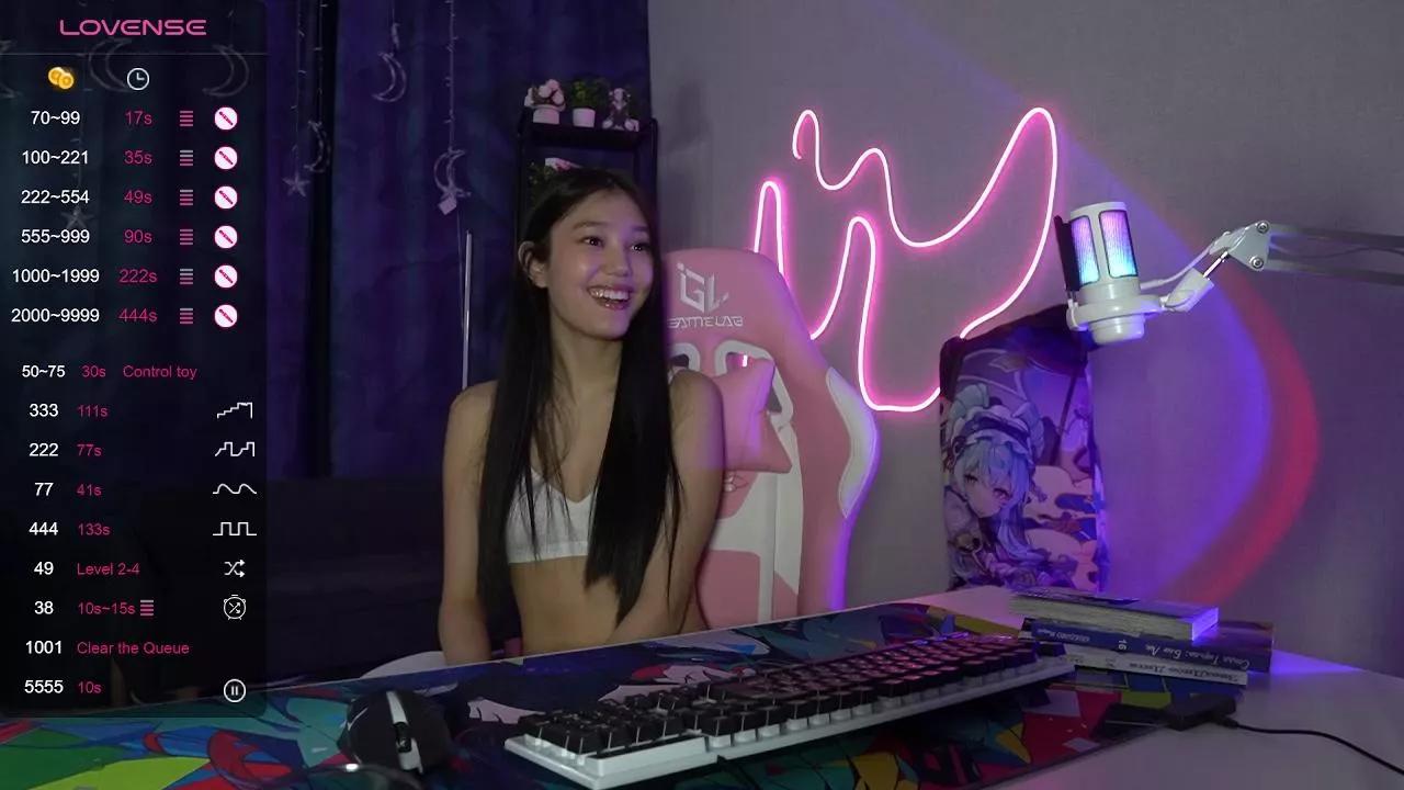 HildAmond on Cam4 