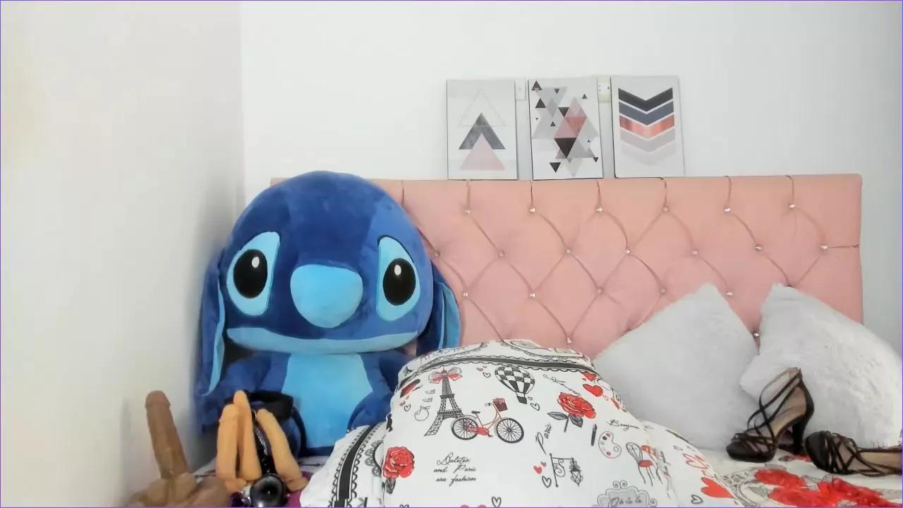Horny_HouSex on Cam4 