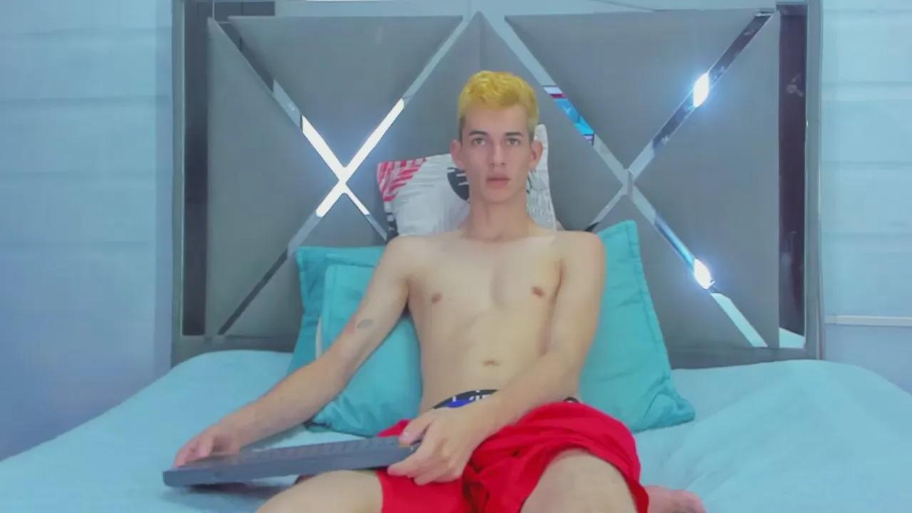 hotboyxx_ —  #feet #ass #spanking #C2C #milk #bigass #anal