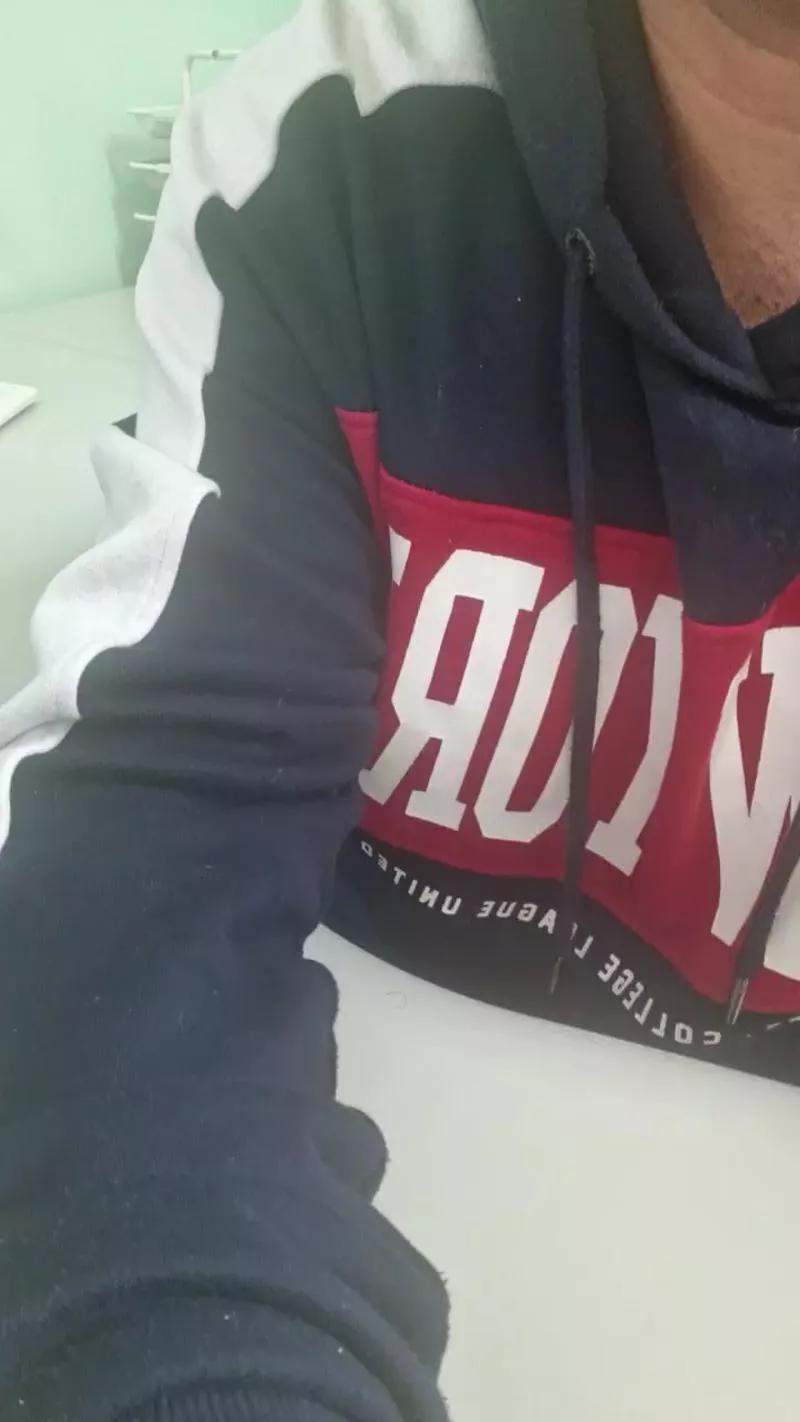 hotdaddyita on Cam4 