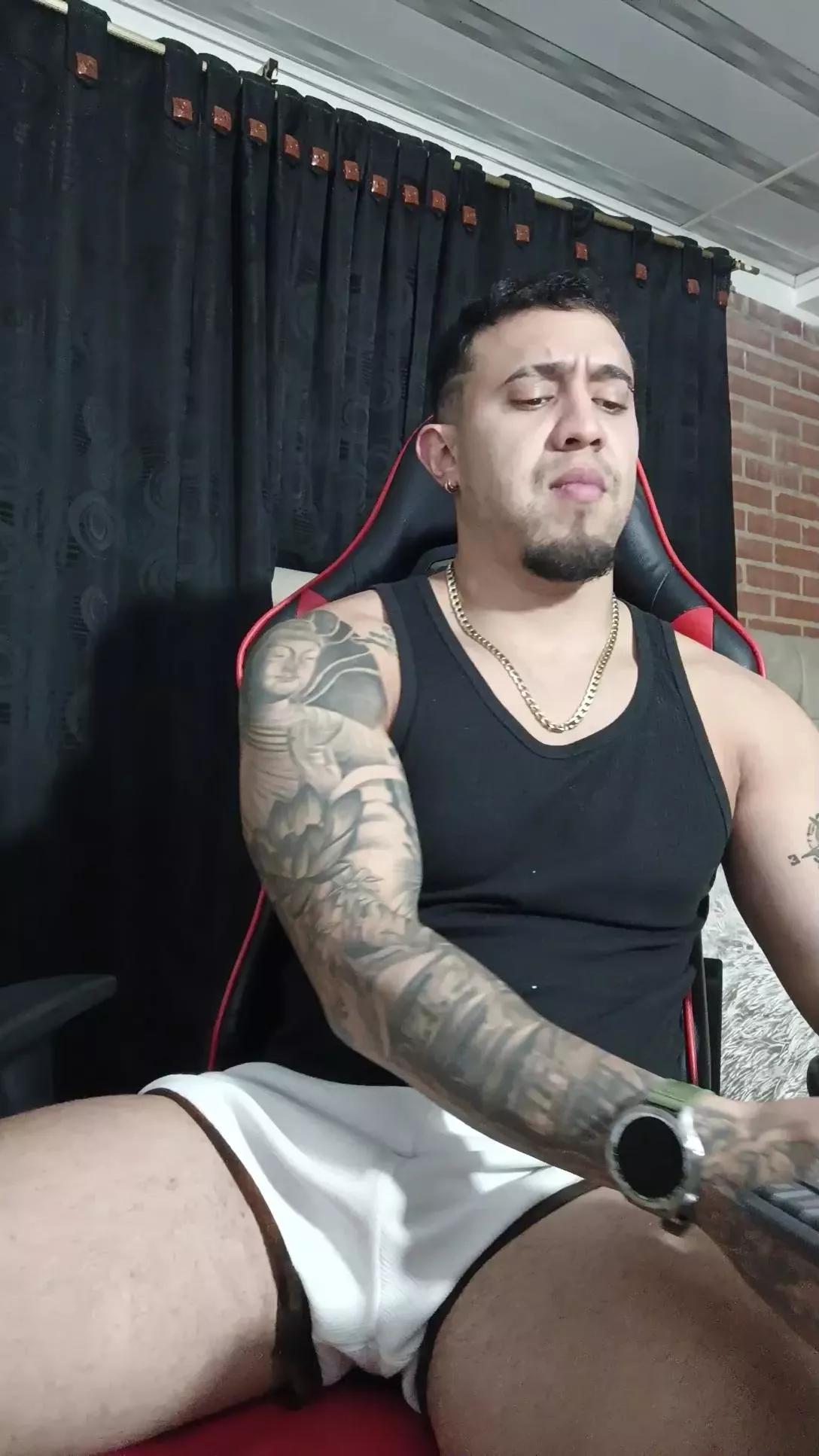 Im_massimo777 on Cam4 
