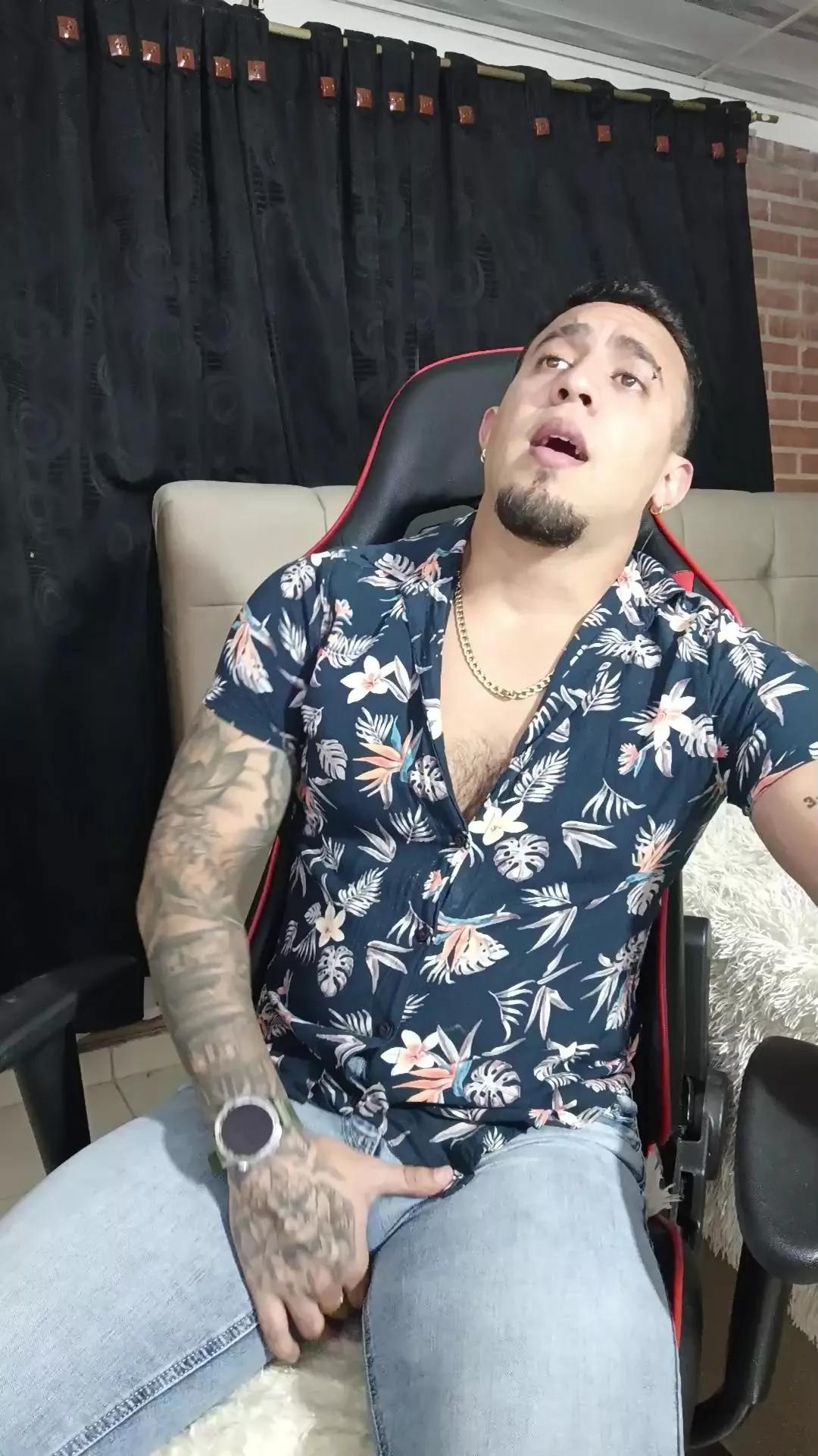 Im_massimo777 on Cam4 