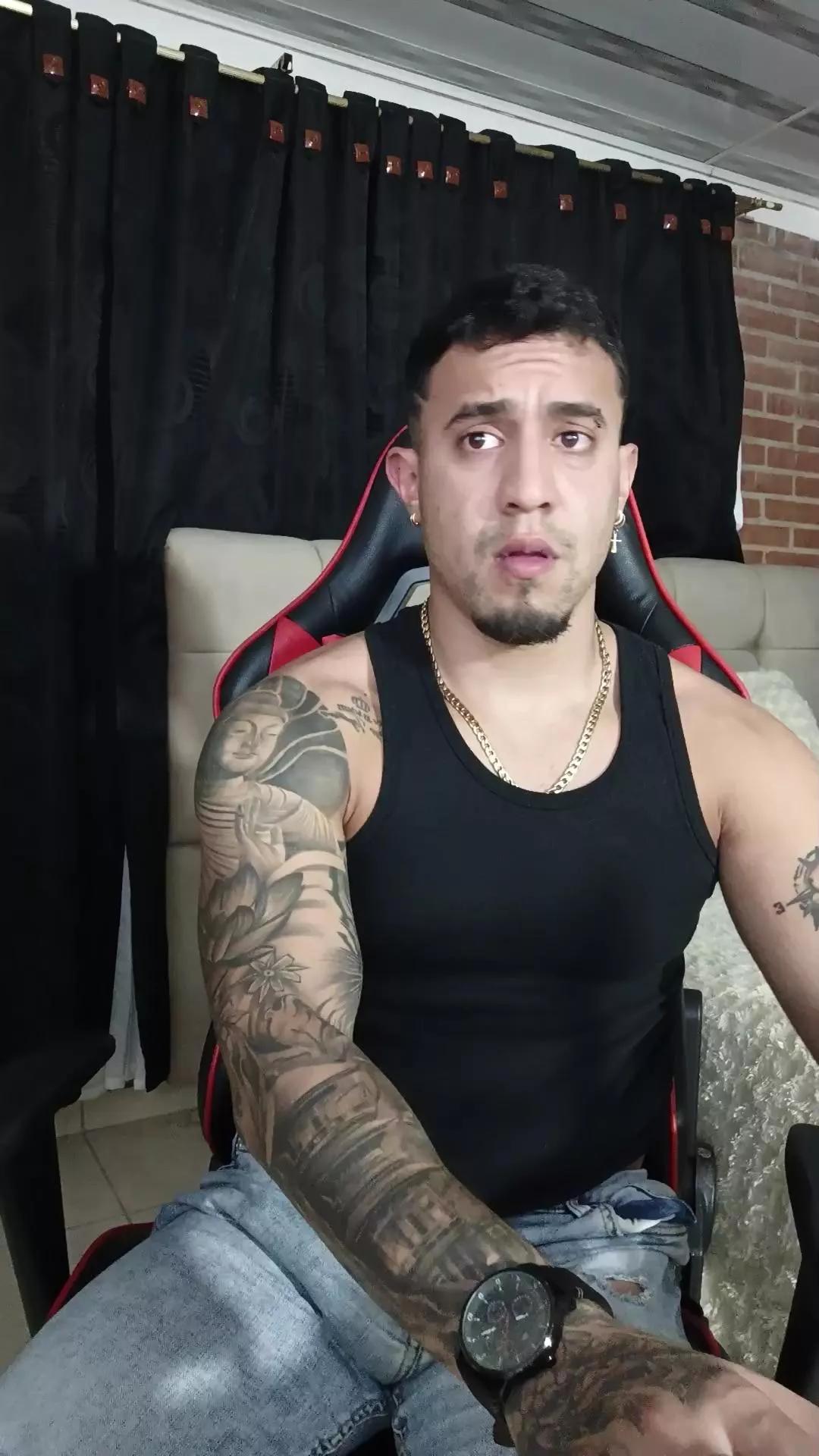 Im_massimo777 on Cam4 
