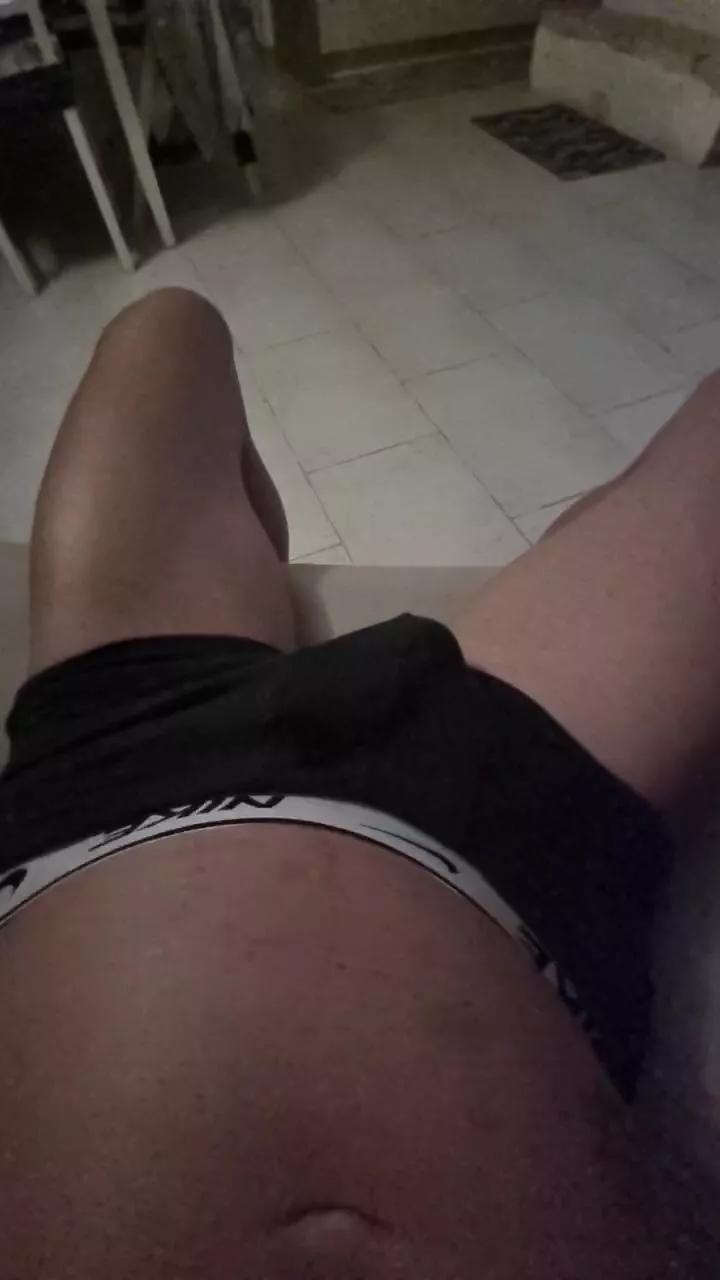 Italiancouple85 on Cam4 