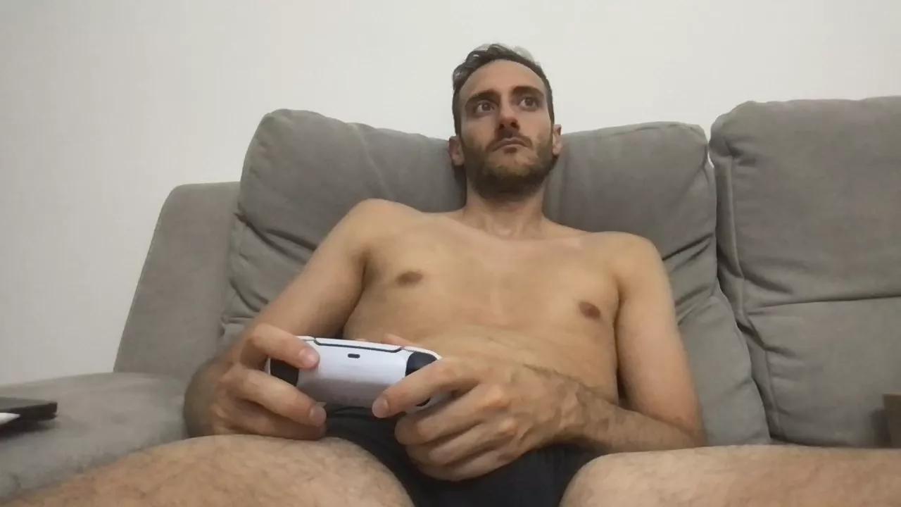 italianvirgil25 on Cam4 