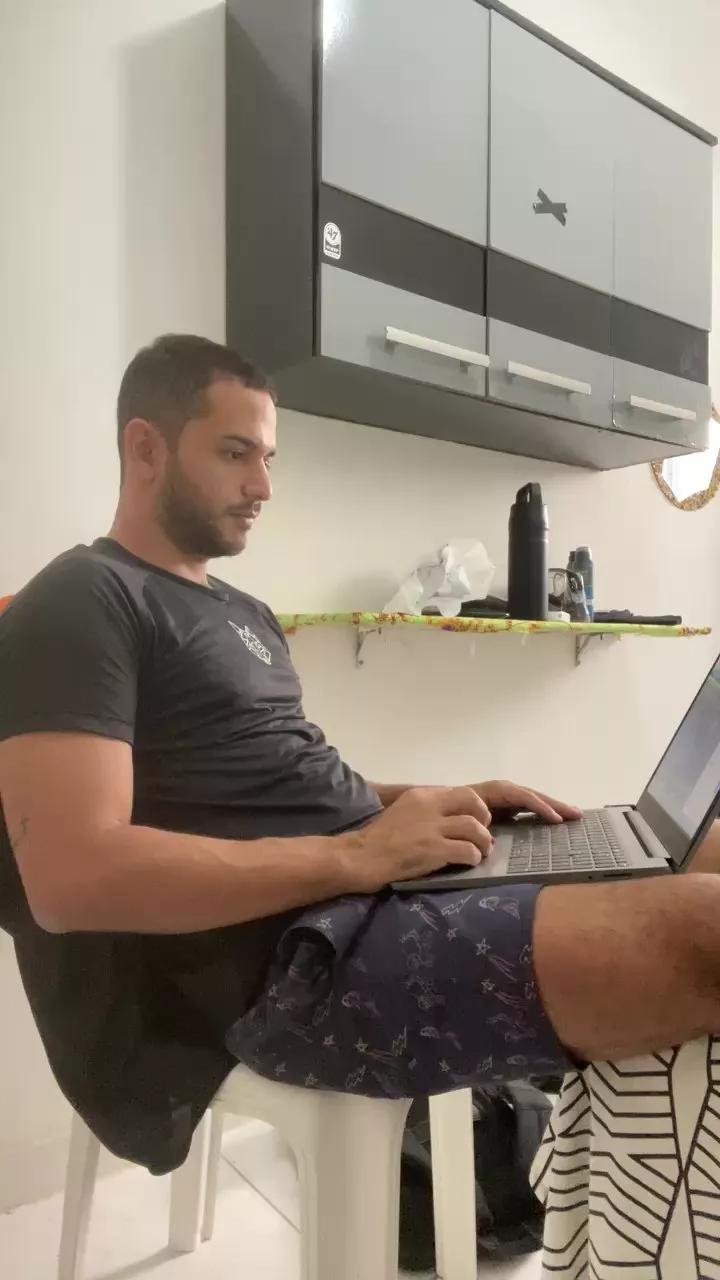 ivanjuniior_ on Cam4 