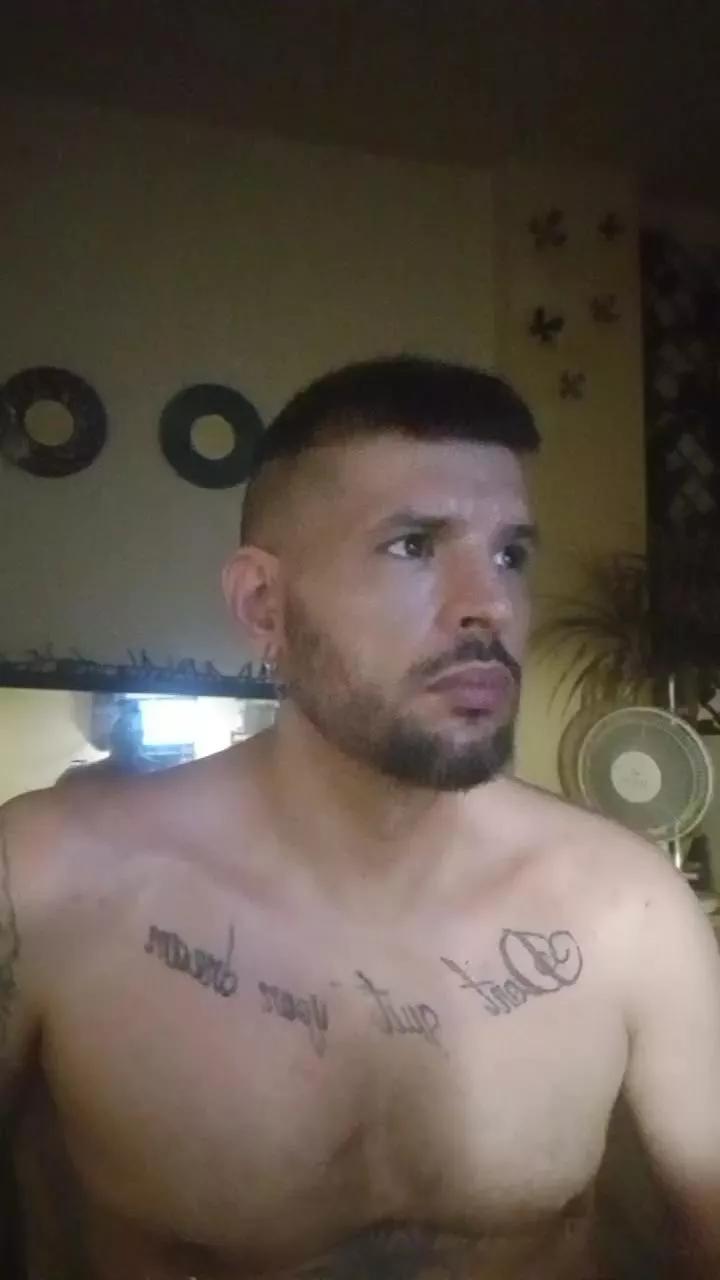jade1988xxx on Cam4 