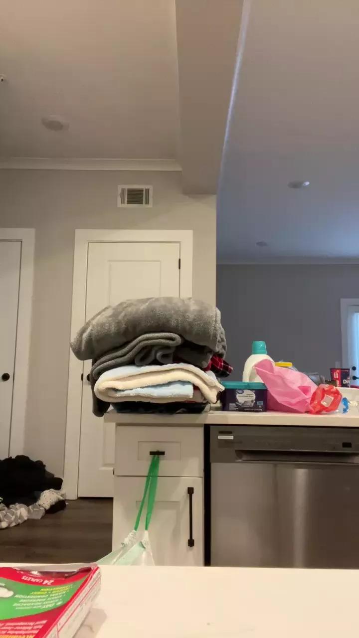 Jadenbug545 on Cam4 