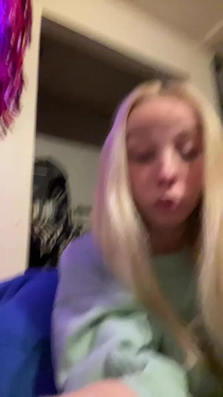 Jadenbug545 on Cam4 