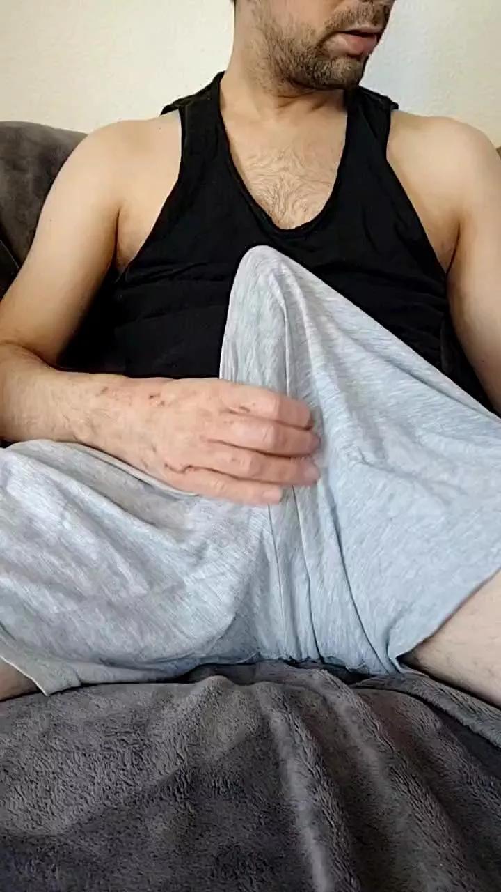 James22gg on Cam4 