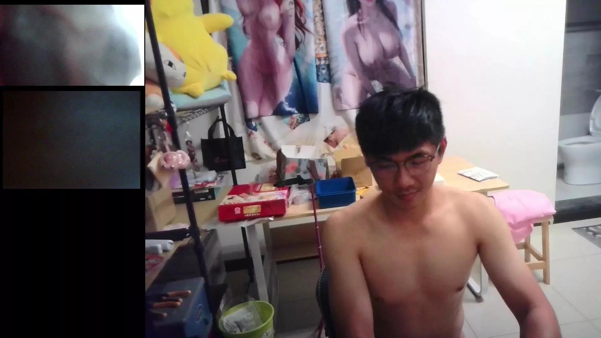 JHUANG on Cam4 