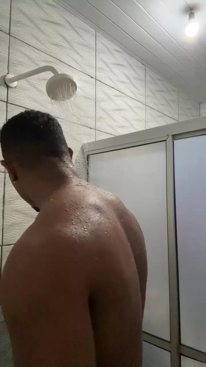 Joedot24 on Cam4 