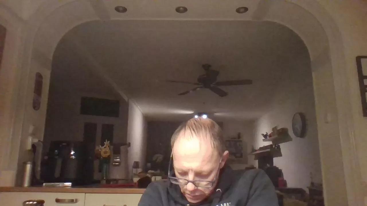 jwo100 on Cam4 