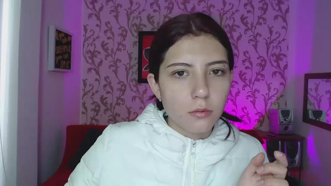Kammy_hi on Cam4 